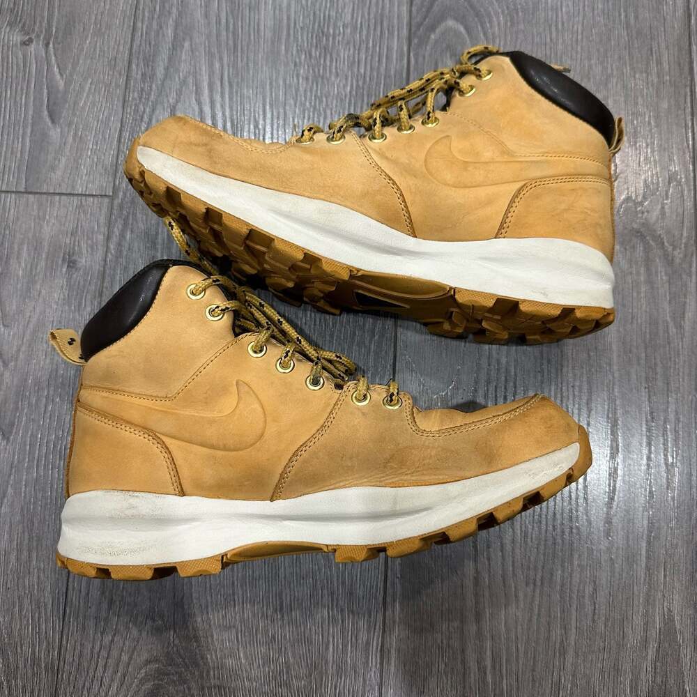 Nike ACG Hoodland Leather Boots Haystack Size 8
